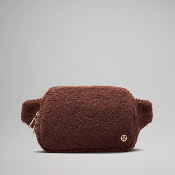 Everywhere Belt Bag Large 2L *Fleece - Brown Earth/Gold - Picture 3 of 3